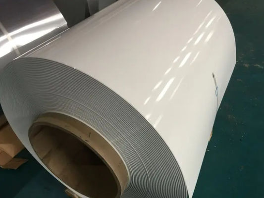 0.55mm πάχος κράμα3105 H24 24 μεγέθους Προχρωματισμένο αλουμινίου κύλινδρο με PVDF χρώμα για κάλυψη αυλής