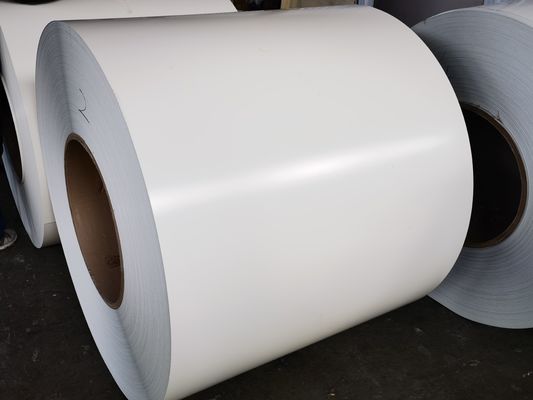 AA3105 0,76mm x 1219mm Υψηλή Λάμψη Λευκής Χρώσης PE Πίνακας Προχρωματισμένο Αλουμινίου Σκουμπί Χρησιμοποιείται για την κατασκευή πόρτας Roller Shutter