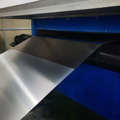 Πράσινο οικοδομικό υλικό Χρώμα επικαλυμμένο φύλλο αλουμινίου με εξαιρετική αντοχή στις καιρικές συνθήκες