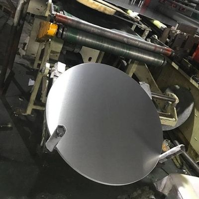 Σύνθετο1060 HO Θερμοκρασία 0,70mm Μονάδα 440mm Διαμέτρου Προχρωματισμένα δίσκοι αλουμινίου Κύκλοι αλουμινίου που χρησιμοποιούνται για την κατασκευή πινακίδων προειδοποίησης κυκλοφορίας