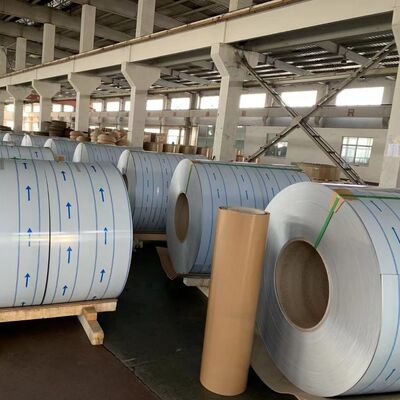 Φύλλο αλουμινίου από κράμα αλουμινίου 3003 για υλικό οροφής εσωτερικού χώρου (0,6–0,9 mm | Προσαρμοσμένο πλάτος | Επίστρωση RAL)